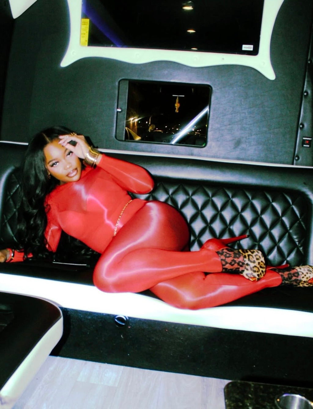 Having it my way! Bodysuit MOST WANTED!🔥