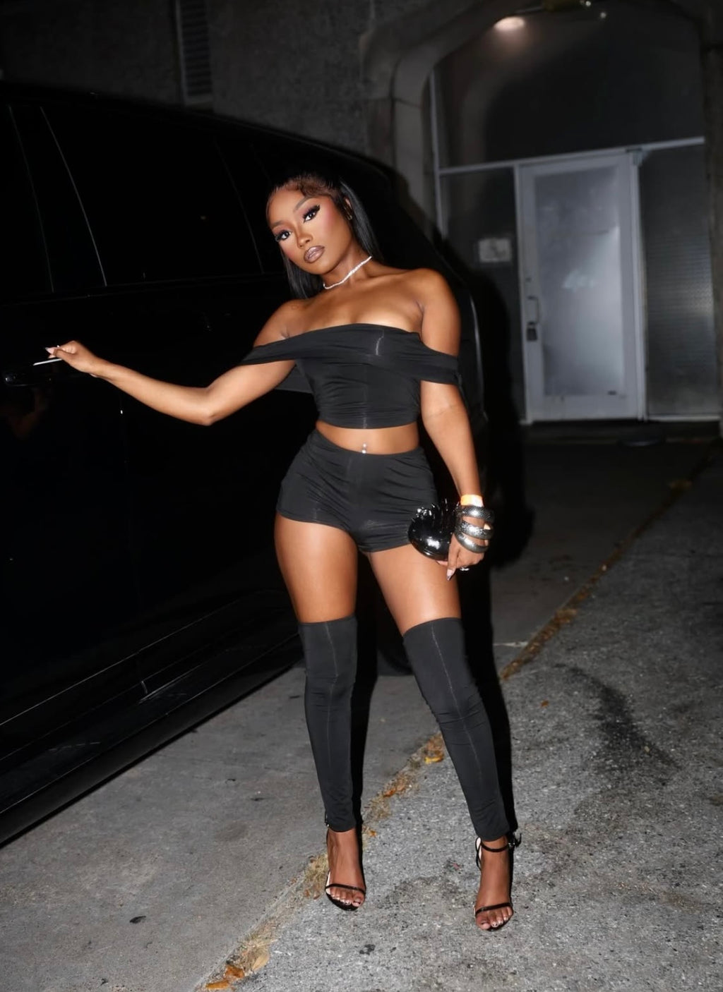 Viral Queen- POPULAR